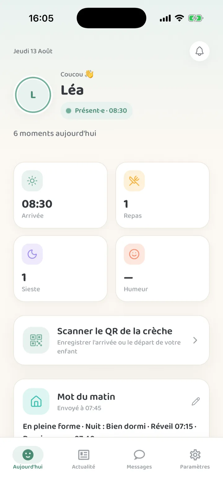 Application Bulléo côté parents : l’arrivée de l’enfant, son repas et sa sieste.